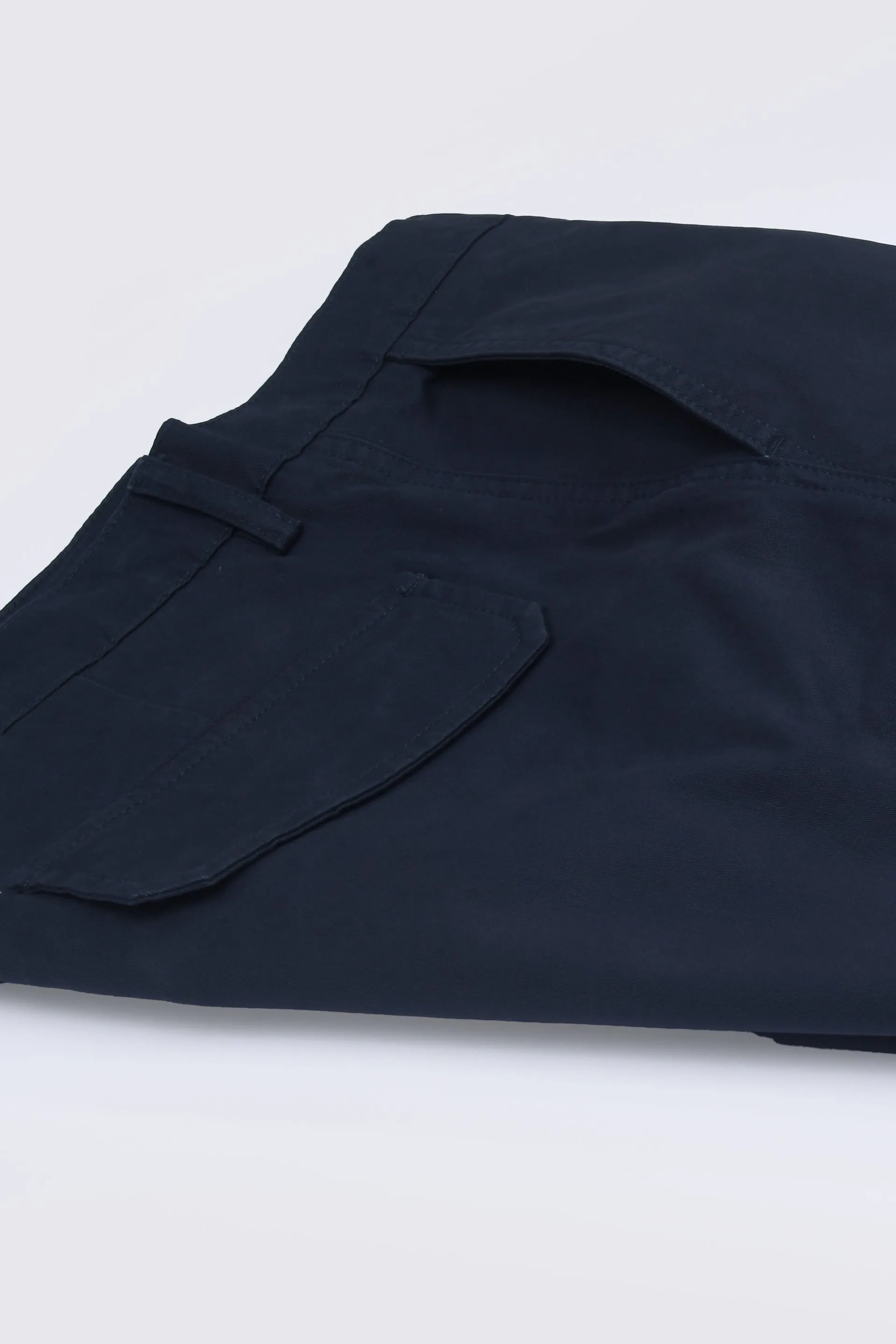 ELEVATED TWILL TAILORED CARGO PANTS IN NAVY