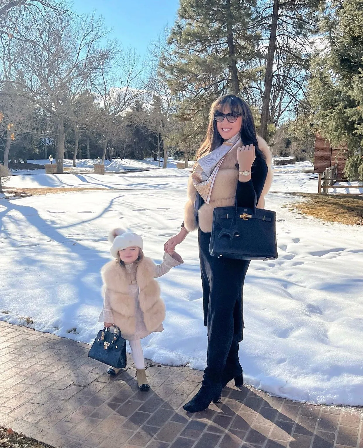 KIDS MI LOVES SIGNATURE Beige Luxurious Fox fur vest