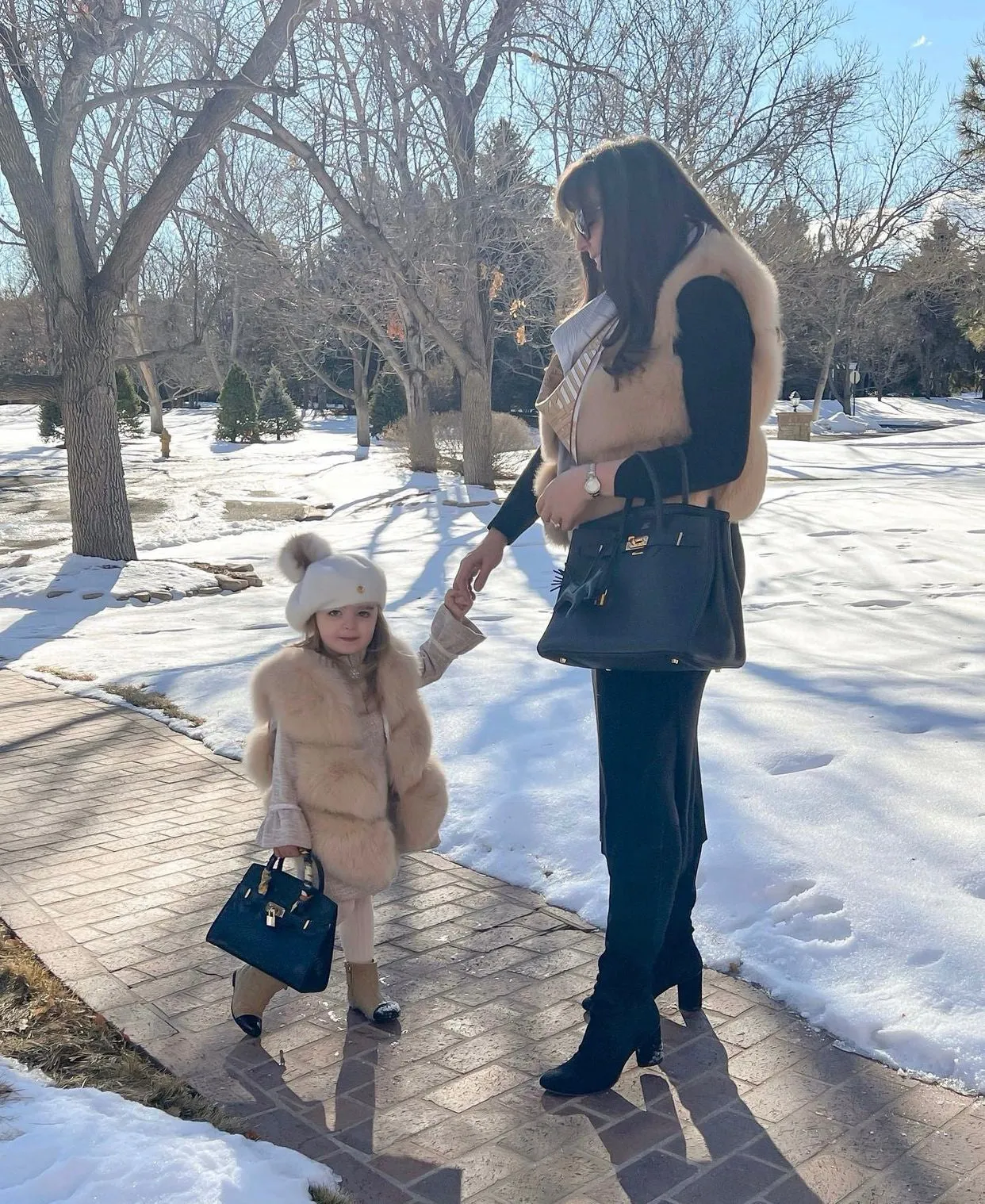 KIDS MI LOVES SIGNATURE Beige Luxurious Fox fur vest
