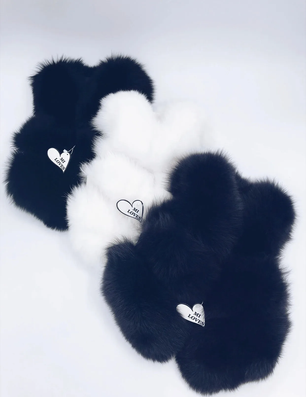 KIDS MI LOVES SIGNATURE Black Luxurious Fox fur vest.