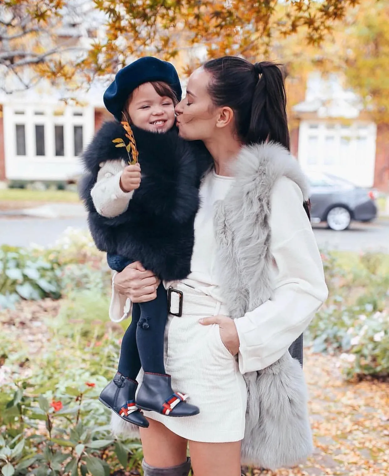 KIDS MI LOVES SIGNATURE Dark grey Luxurious Fox fur vest.