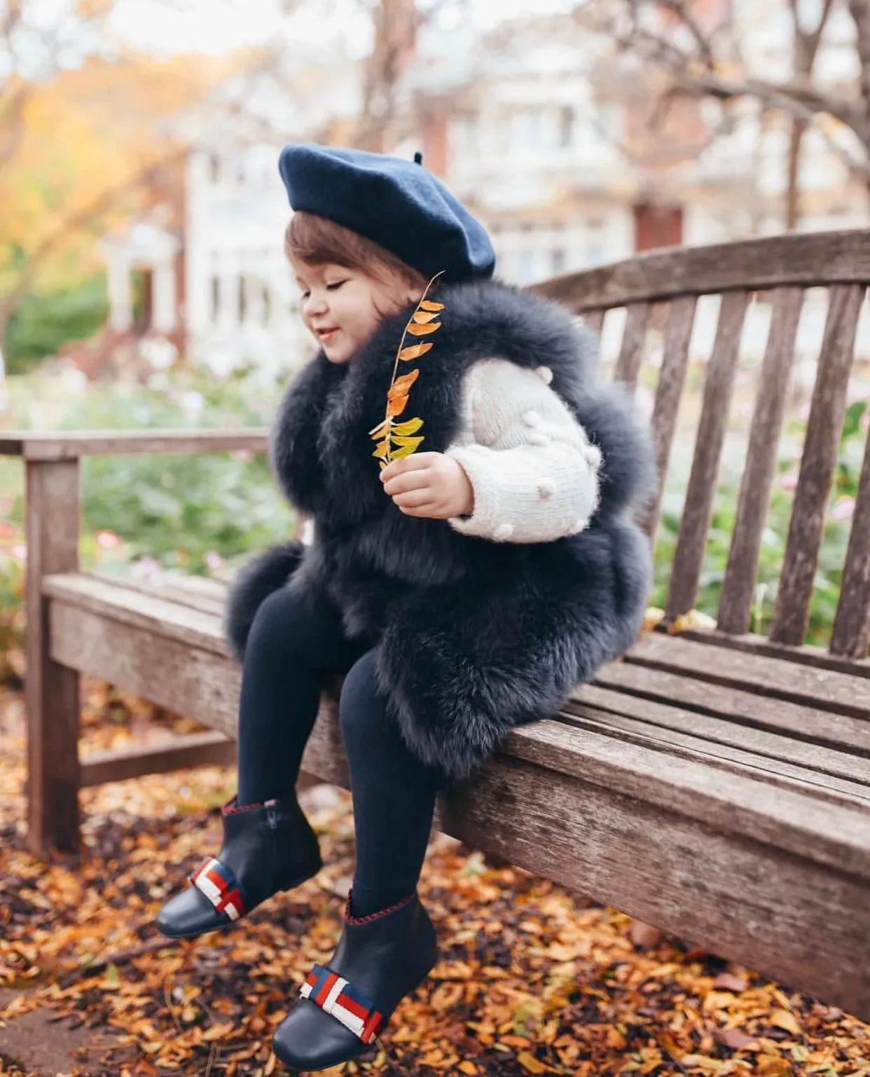 KIDS MI LOVES SIGNATURE Dark grey Luxurious Fox fur vest.