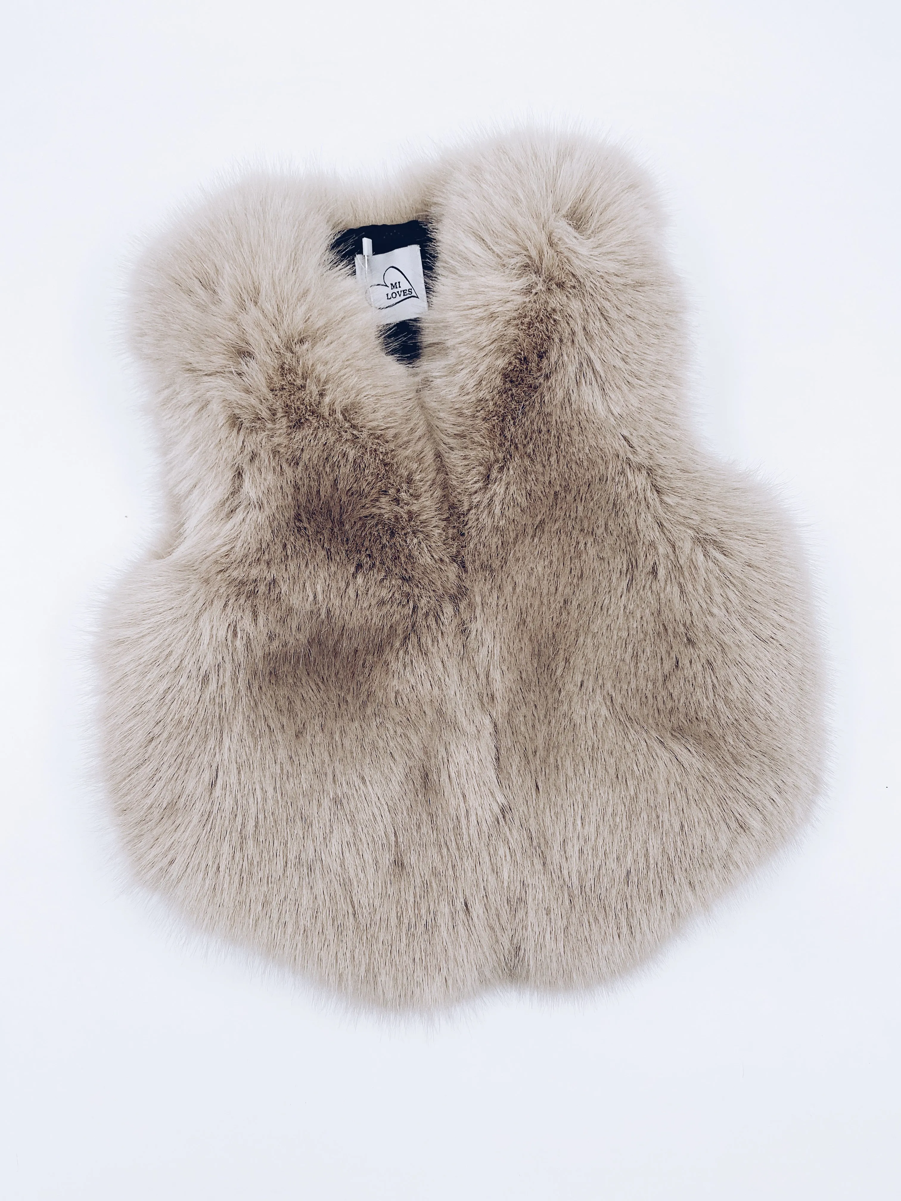 KIDS MI LOVES SIGNATURE Luxurious Synthetic fur vest in Cappuccino