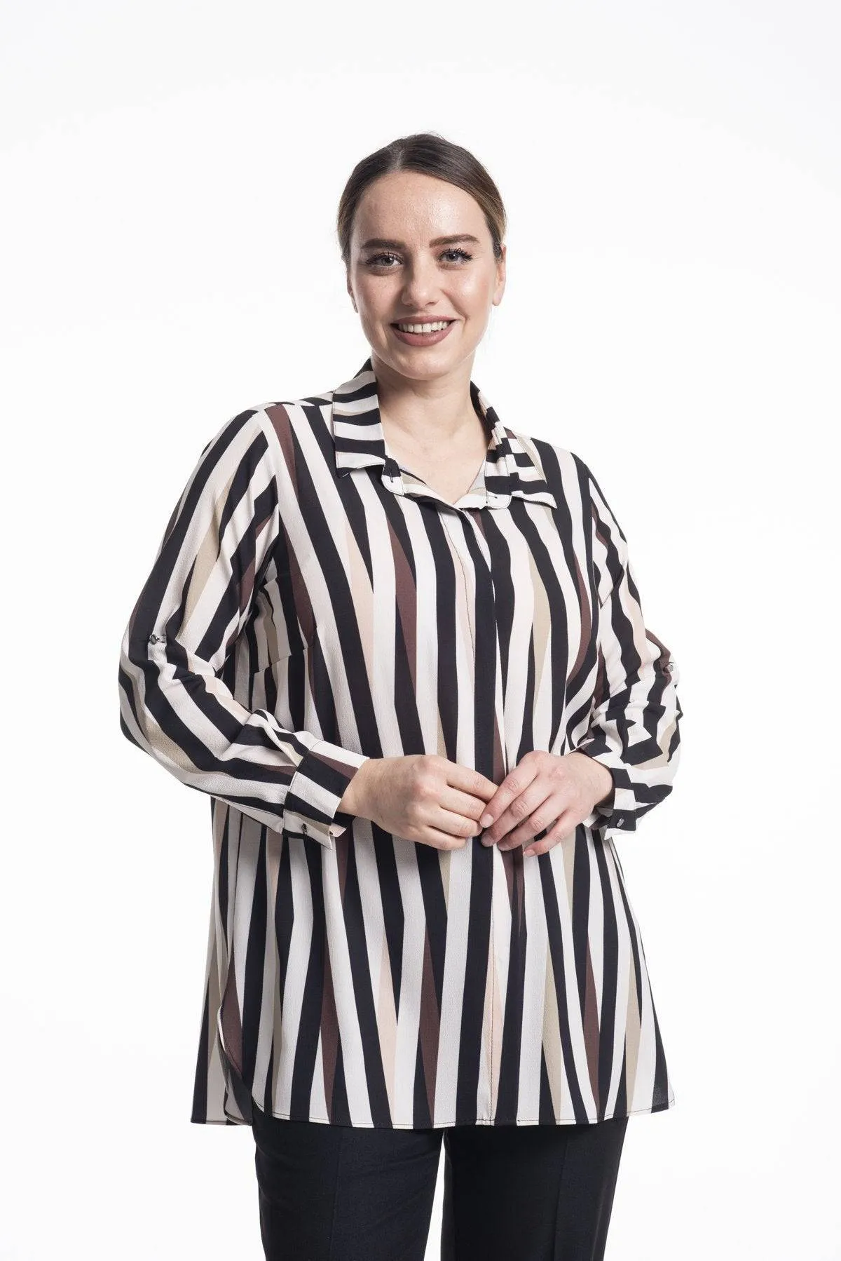 Long Sleeve Elegant Knitted Shirts 2XL - 6XL Large Size Turn-Down Collar Pocketless Chic Tops   42 - 52 EU Office