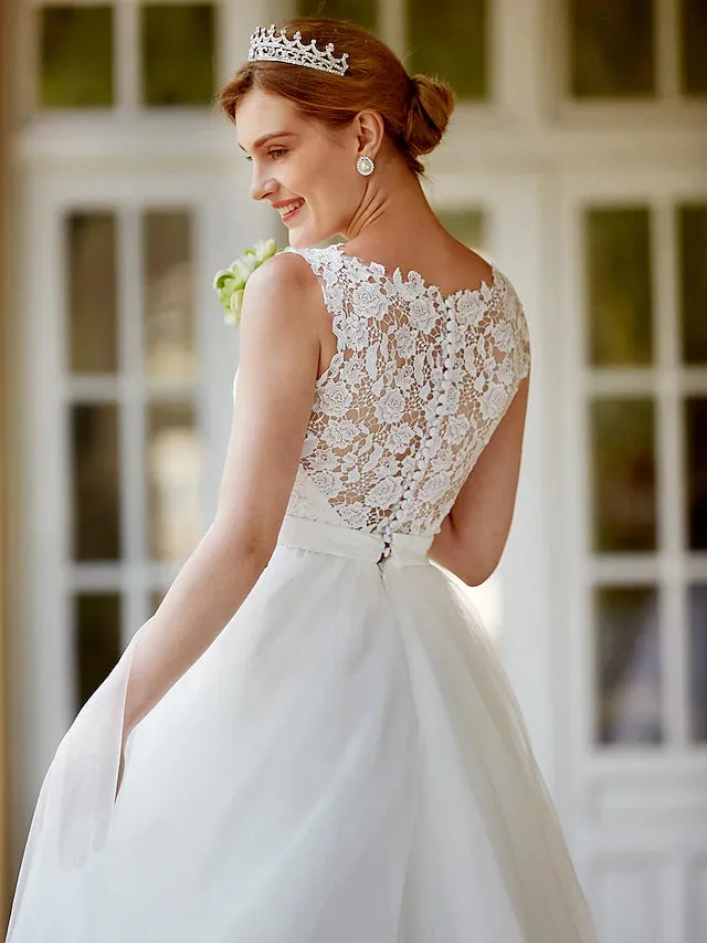 Luolandi Little White Dresses Wedding Dresses Tea Length A-Line Sleeveless Illusion Neck Lace With Sashes / Ribbons