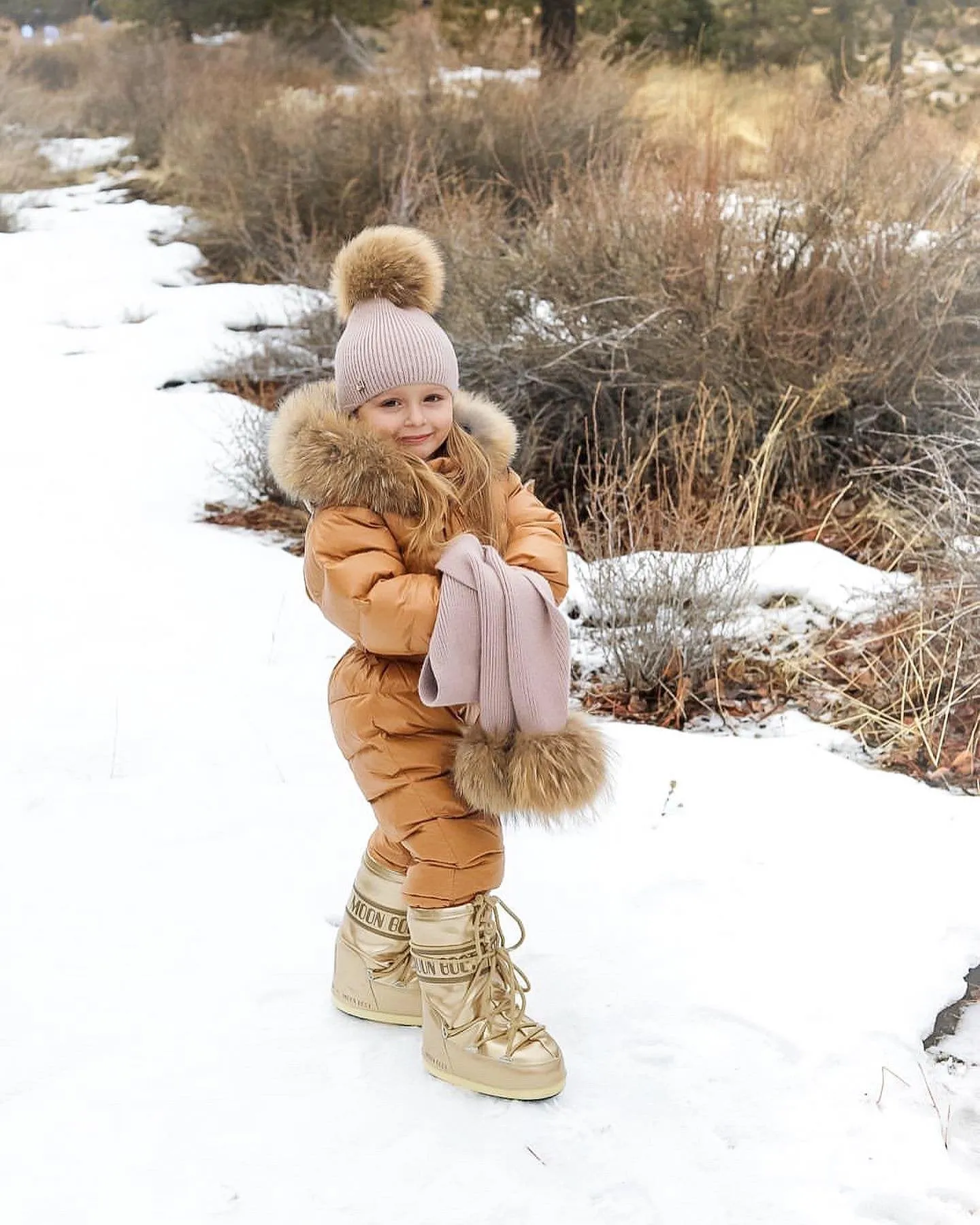 MI LOVES SIGNATURE Luxurious Racoon fur trim Snowsuit