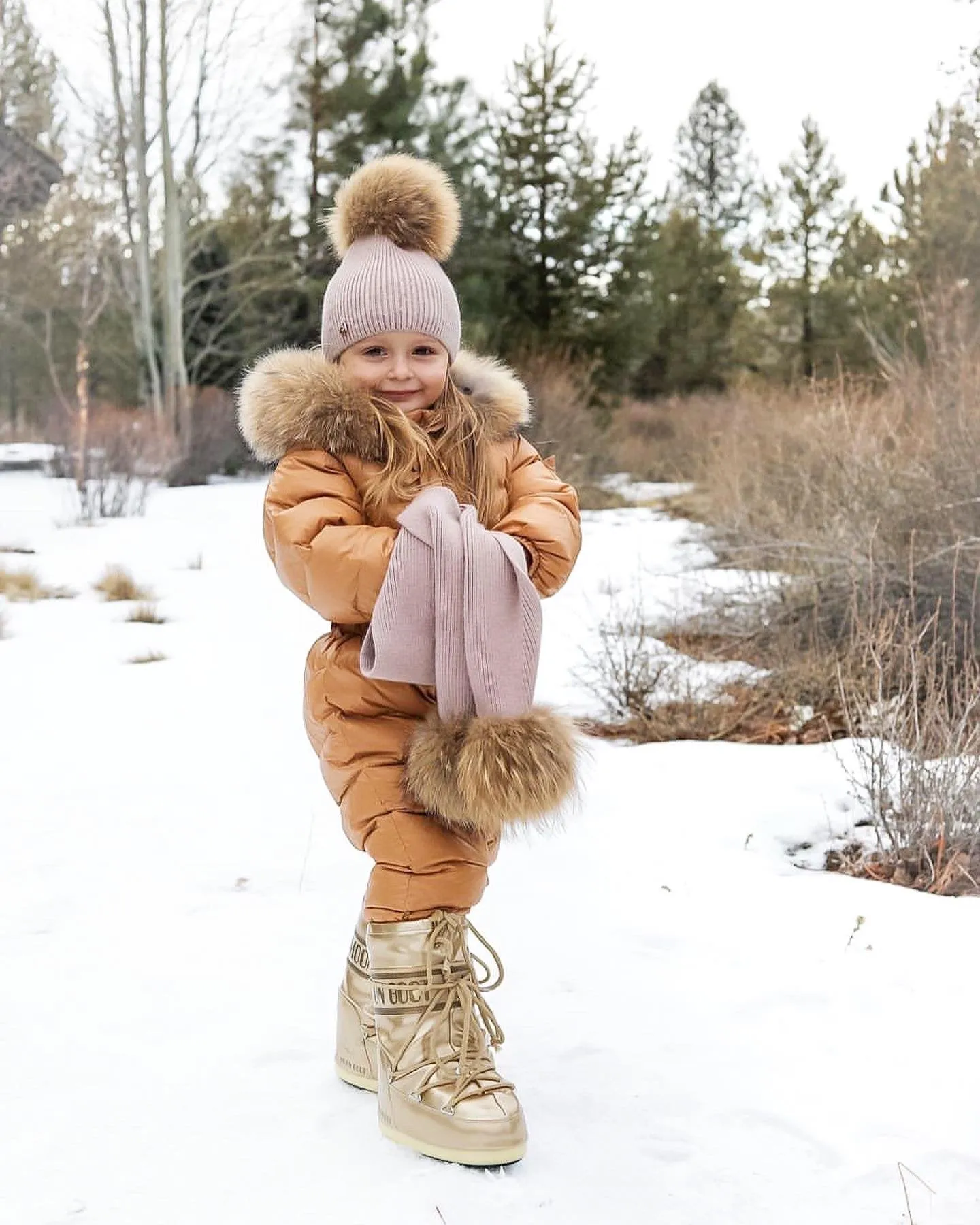 MI LOVES SIGNATURE Luxurious Racoon fur trim Snowsuit