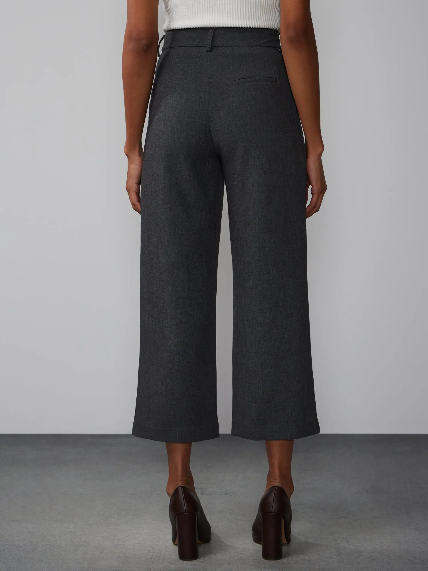 Pleated Straight Cropped Pant