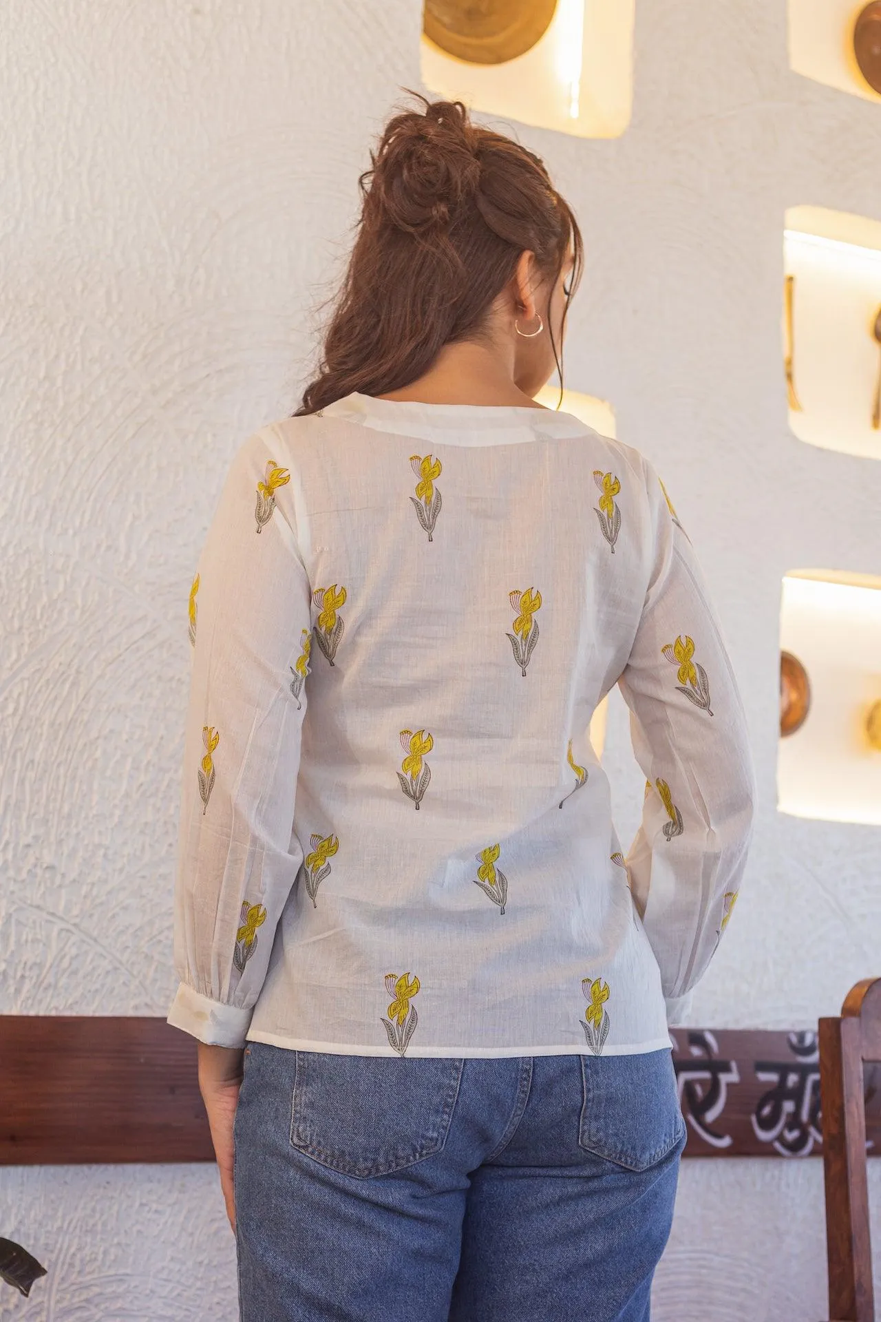 SARA COTTON TOP