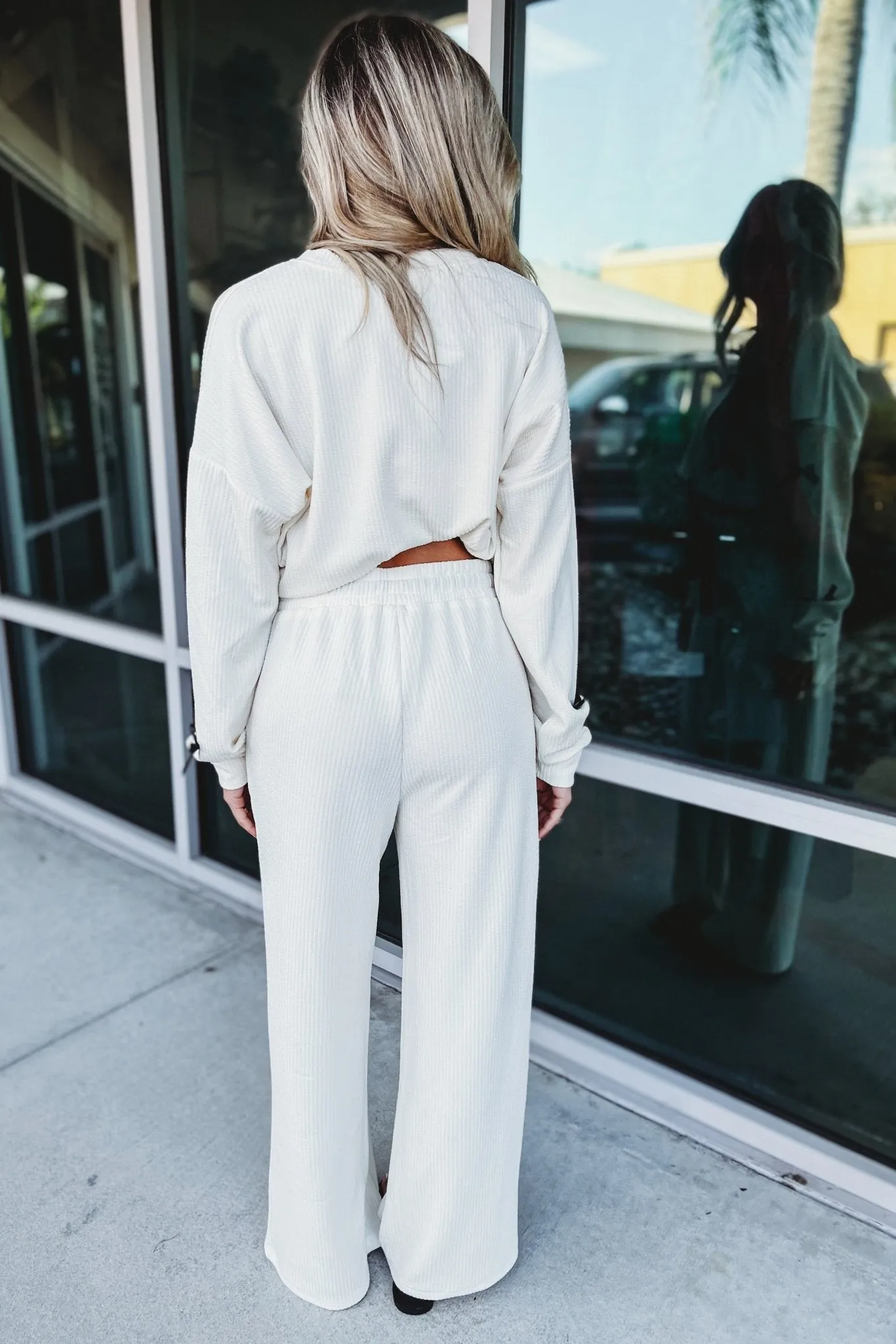Size M - Chic Bow Pants