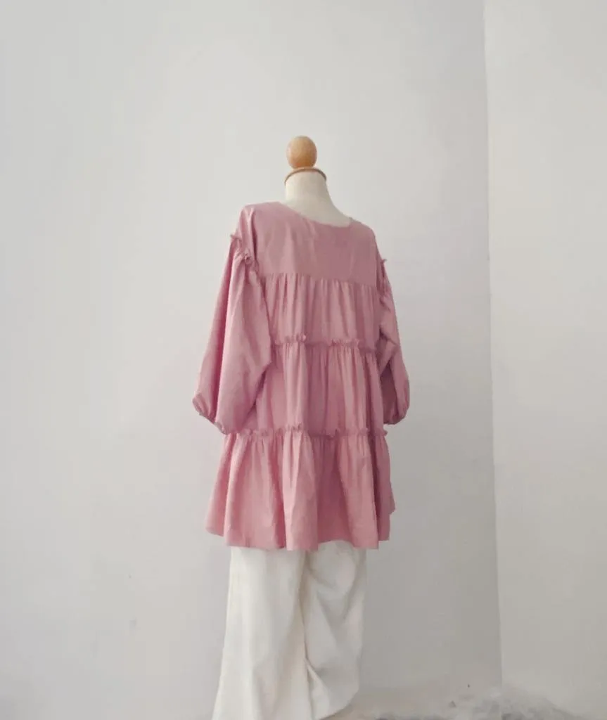 TIERED RUFFLE TOP