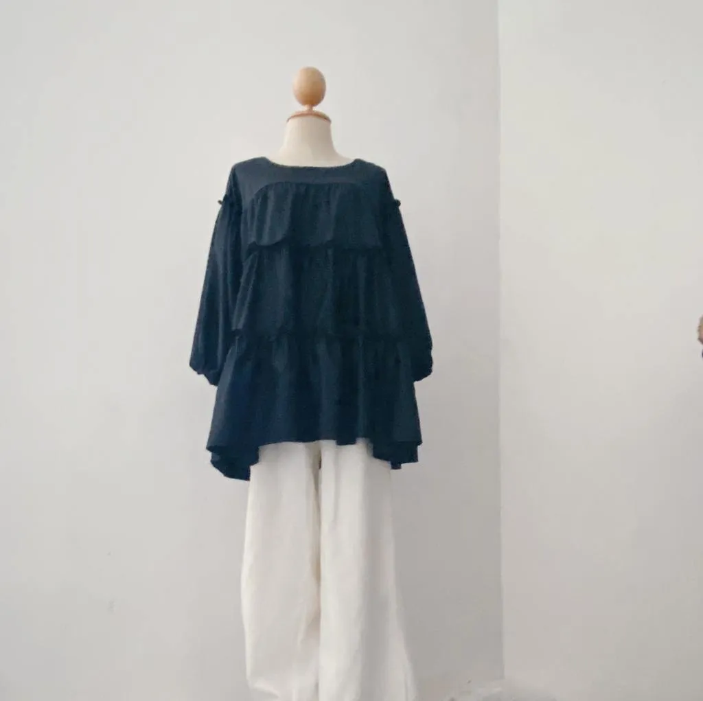 TIERED RUFFLE TOP