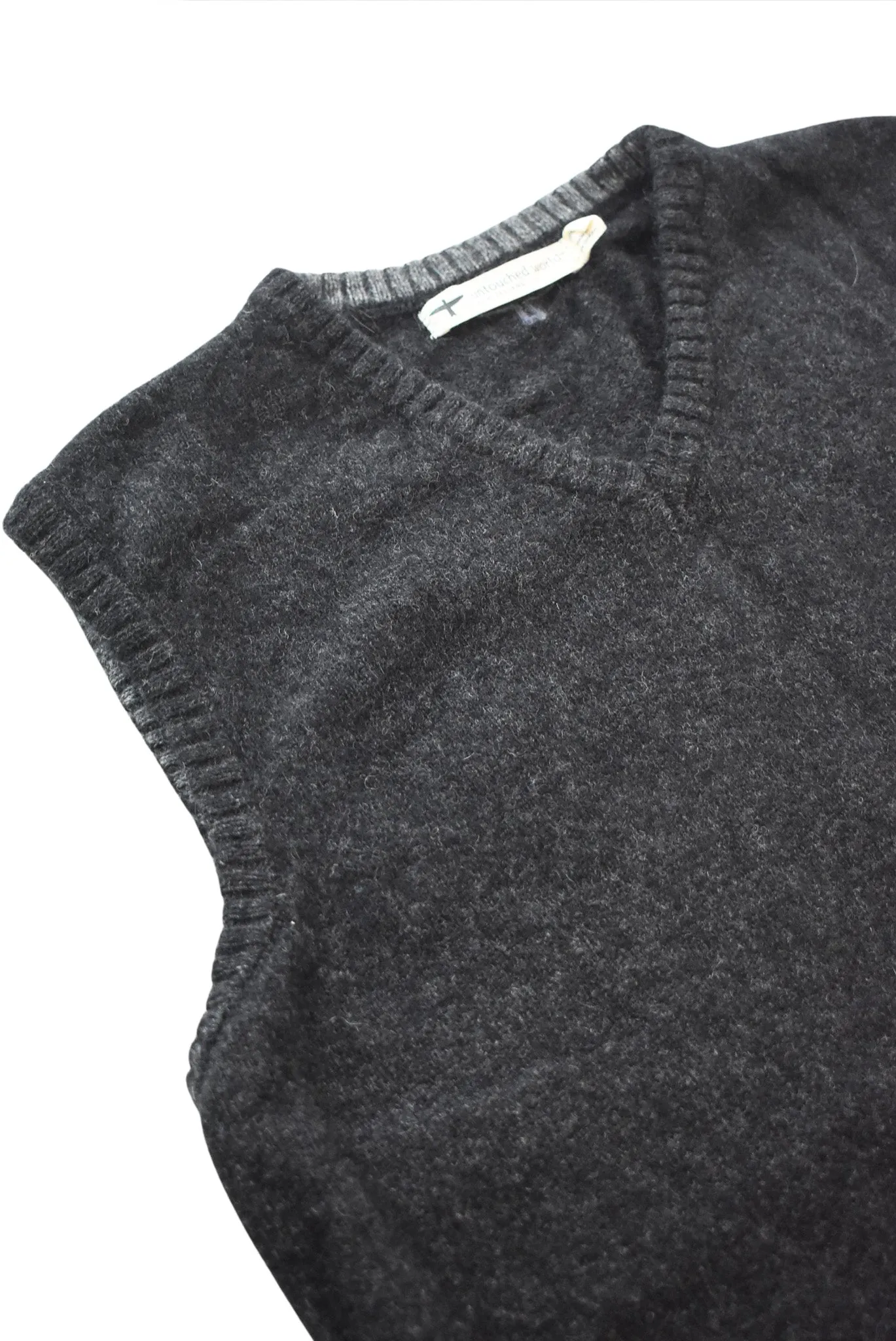 Untouched World NZ made possum merino silk vest, M