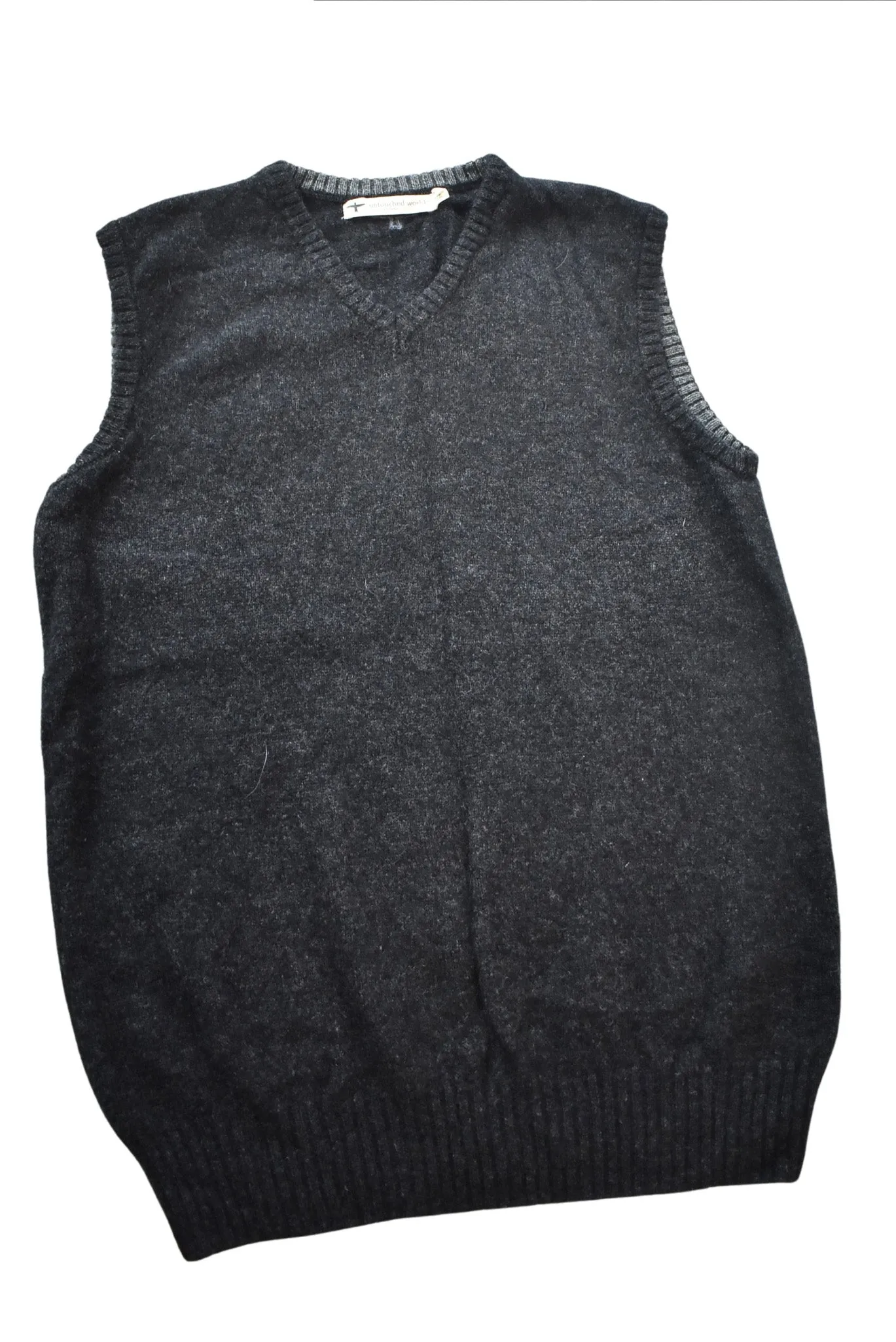 Untouched World NZ made possum merino silk vest, M