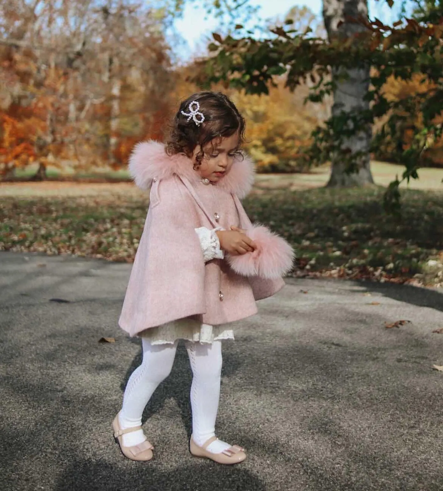 Victoria for MI LOVES Collaboration!!Beautiful ROSE Cape with Luxurious Fox fur Collar and pom-poms