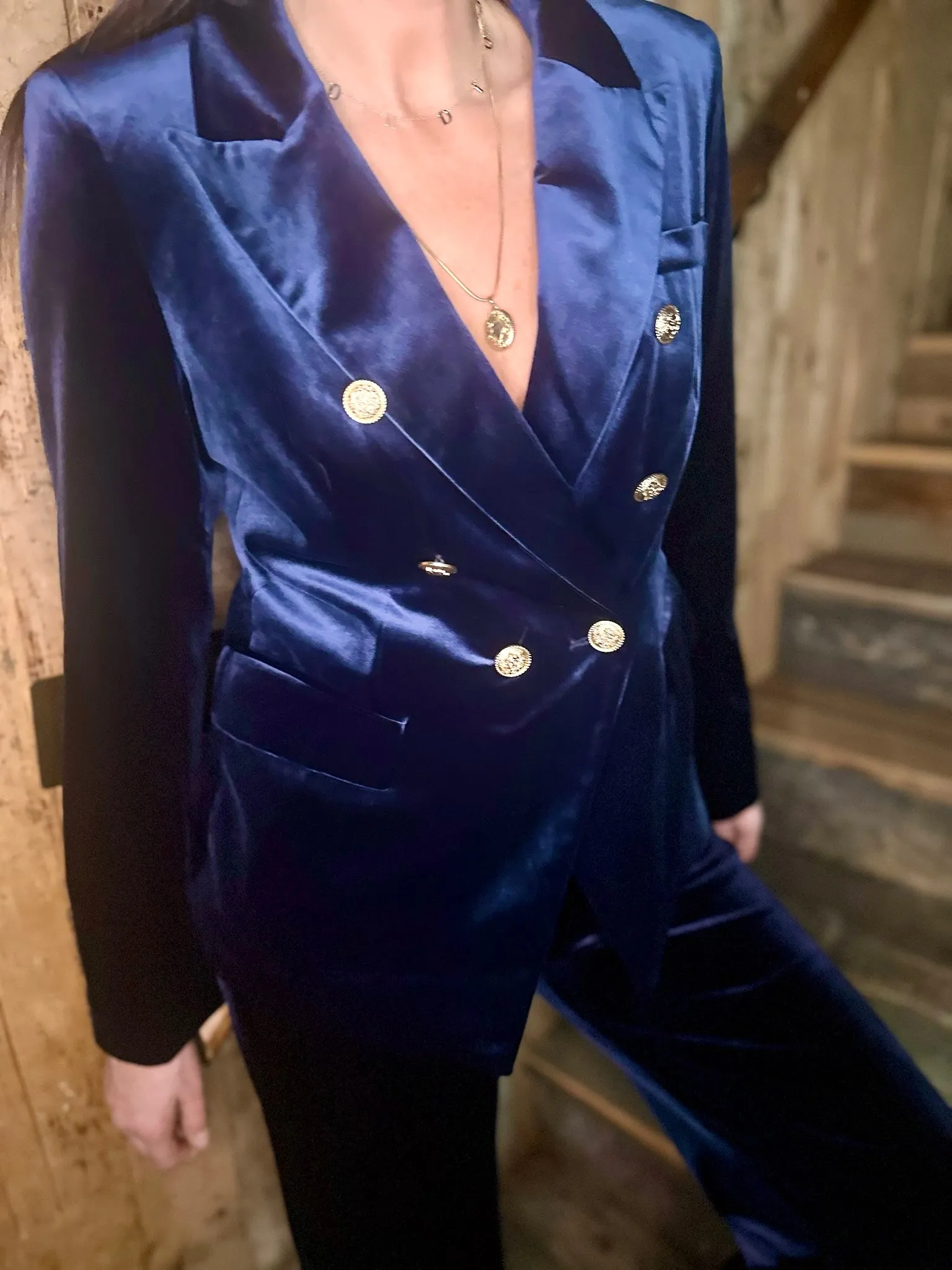Victoria Velvet Blazer Navy