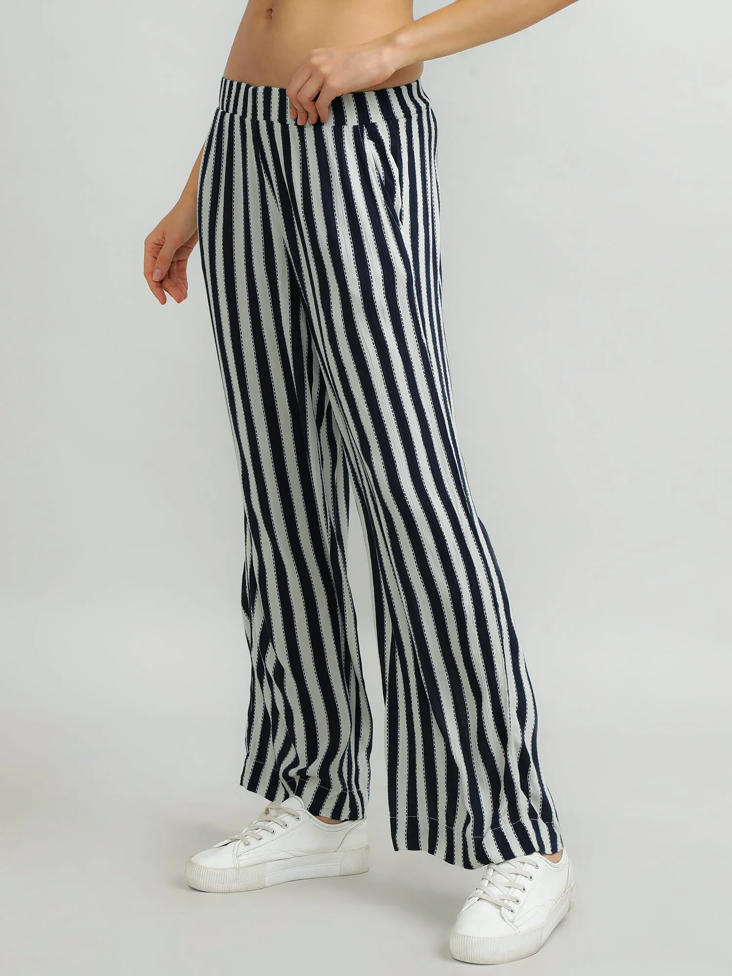 Women Viscose Navy Chic Pants